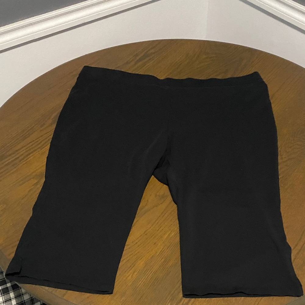Women’s slimming Capri leggings